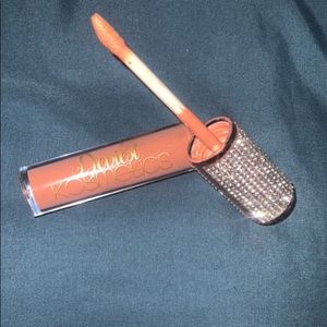 Luminous lip gloss✨❣️